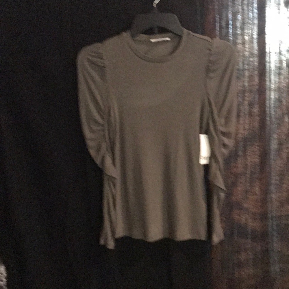 NWT Bar III Long sleeve top - Picture 1 of 3